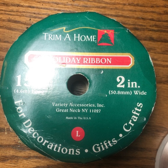 🌟3/$20 Festive Holiday Ribbons - Picture 6 of 8